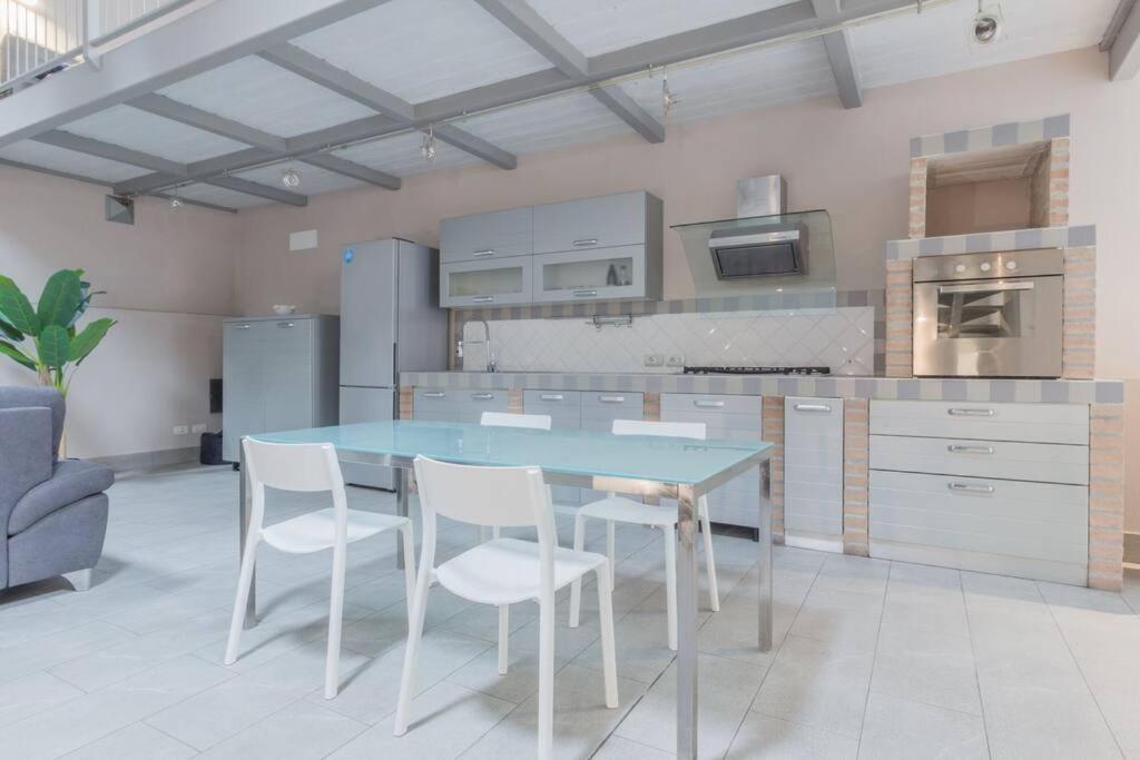 San Bartolomeo Loft Guest House Piacenza Esterno foto