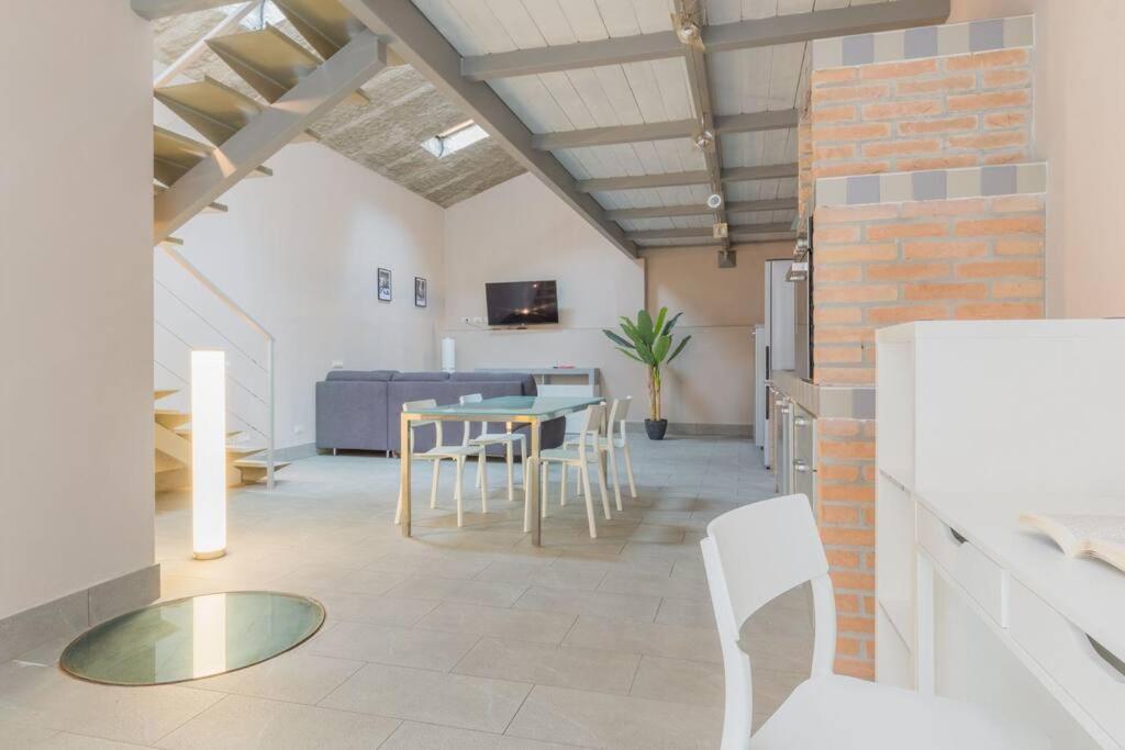 San Bartolomeo Loft Guest House Piacenza Esterno foto